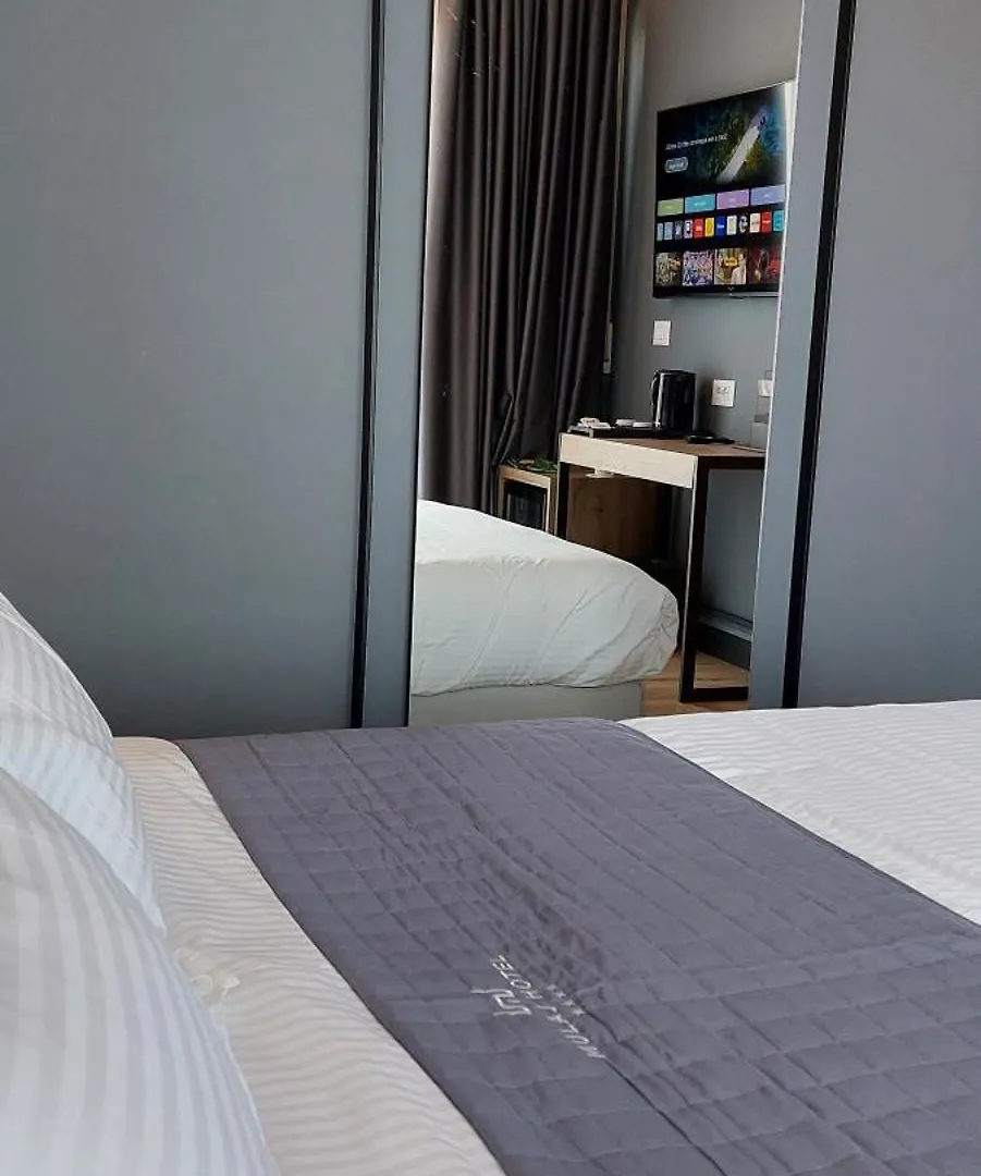 Mulaj Hotel تيرانا ألبانيا