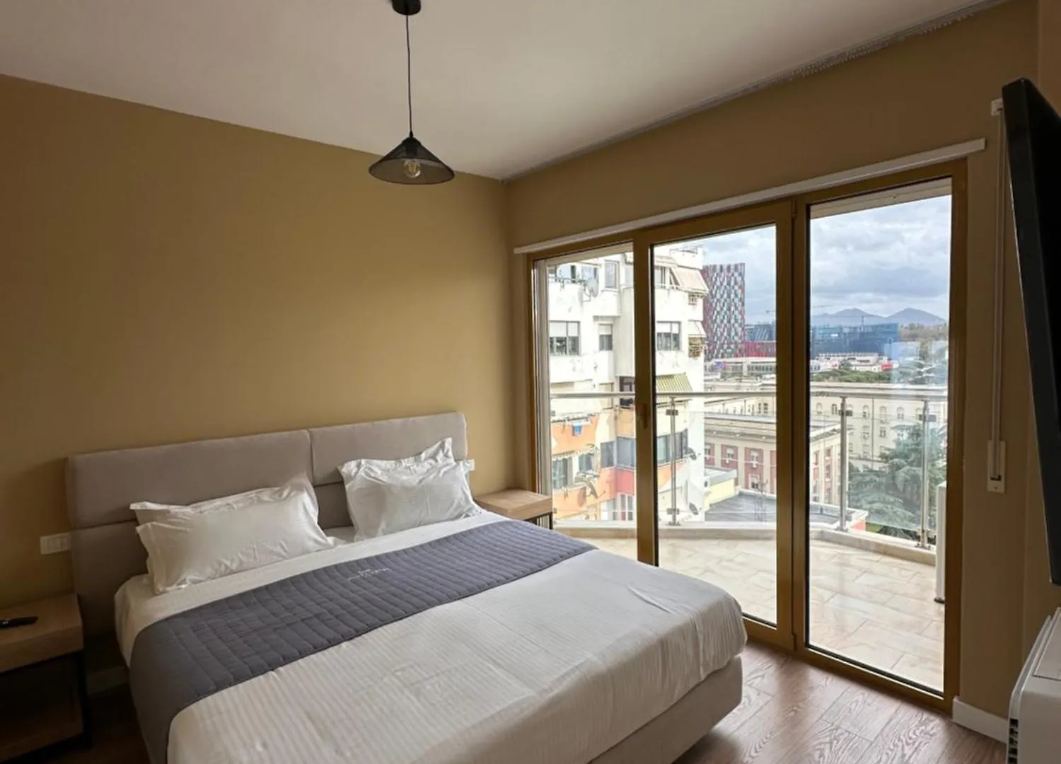 Mulaj Hotel Tirana 4*,