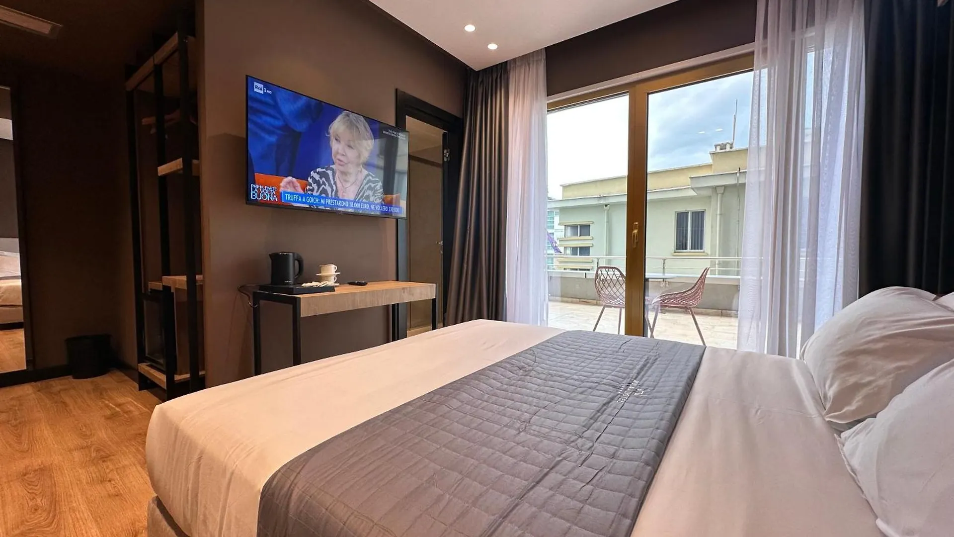 Mulaj Hotel Tirana