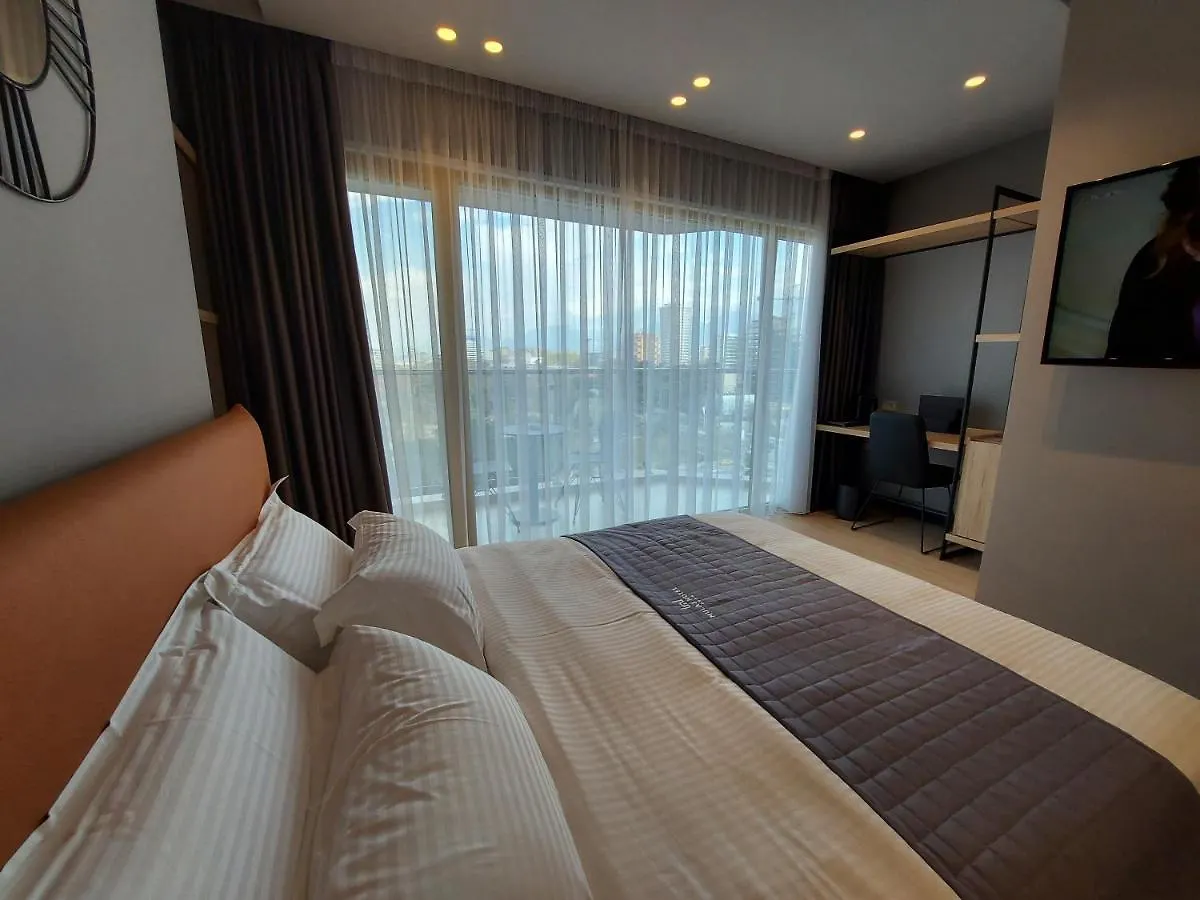 Mulaj Hotel Tirana