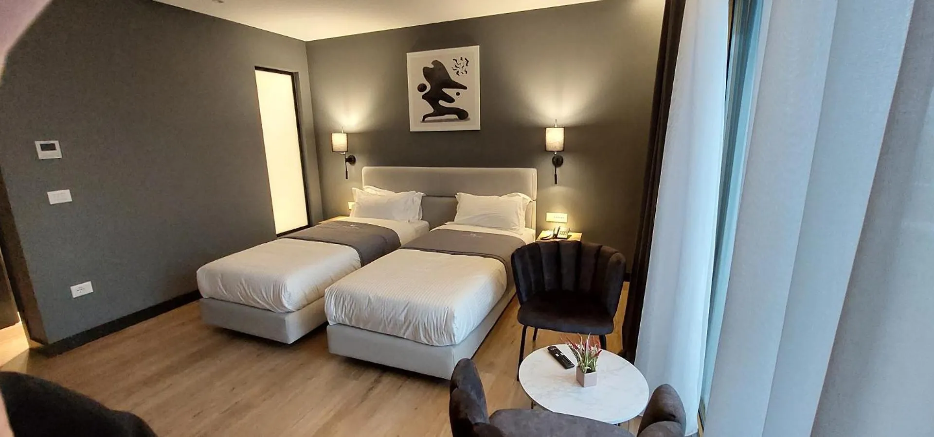 Mulaj Hotel Tirana