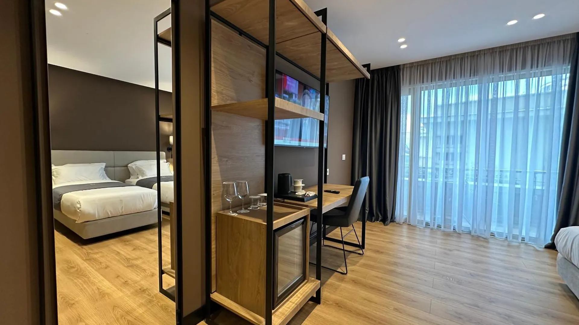 Mulaj Hotel Tirana